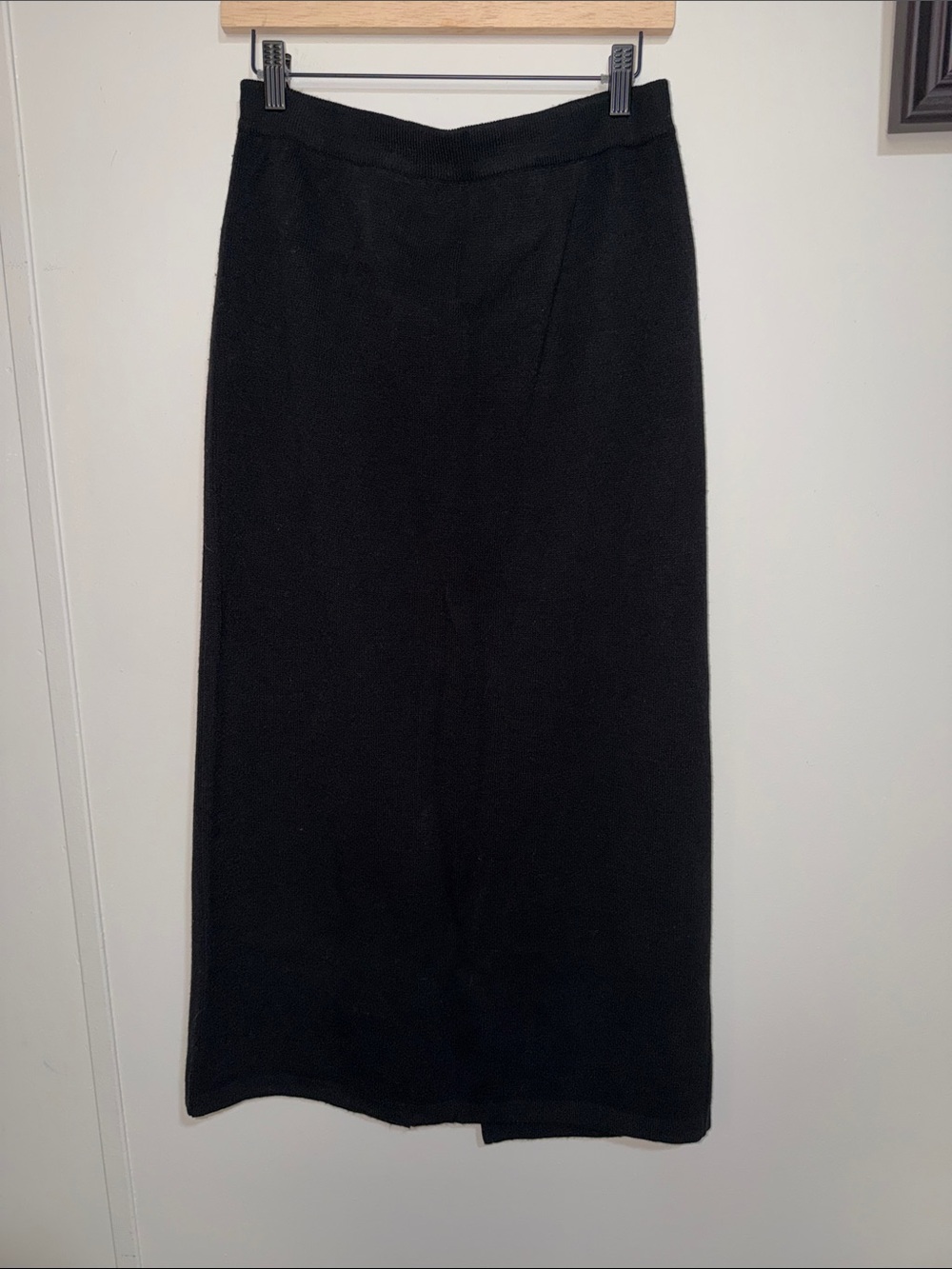 Dress Barn Black Maxi Skirt — Sleek Straight Silhouette